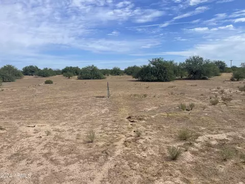 3030 W Mescalero St #4, Eloy, AZ 85131