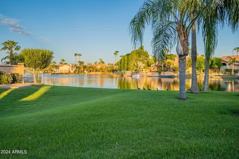 910 W Sun Coast Dr, Gilbert, AZ 85233 photo 35