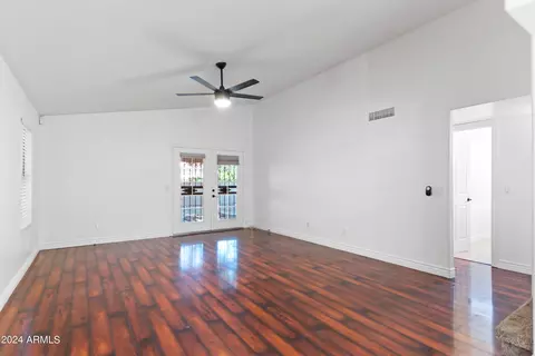 910 W Sun Coast Dr, Gilbert, AZ 85233 photo 9