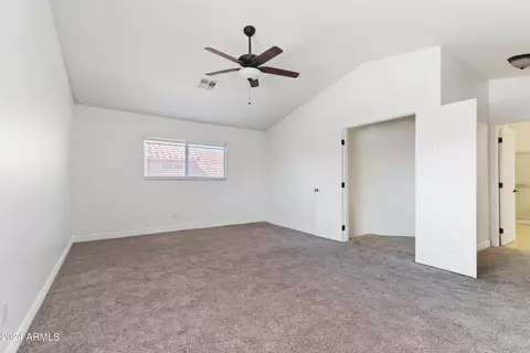 910 W Sun Coast Dr, Gilbert, AZ 85233 photo 22