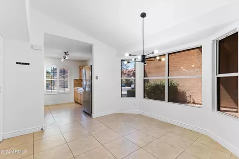 910 W Sun Coast Dr, Gilbert, AZ 85233 photo 7