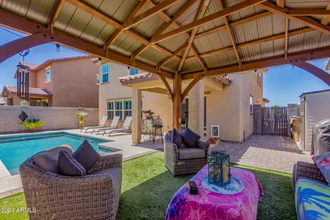 12132 W Cottontail Ln, Peoria, AZ 85383