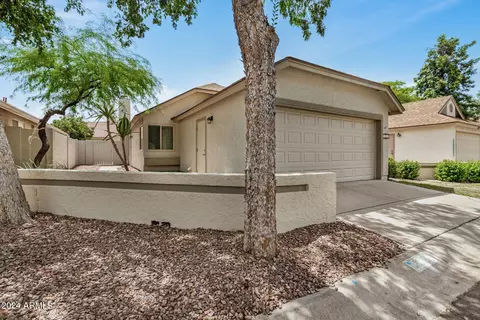5286 W Jupiter Way, Chandler, AZ 85226