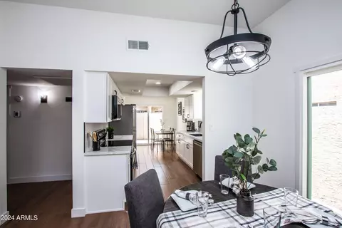 919 E Charleston Ave, Phoenix, AZ 85022 photo 10