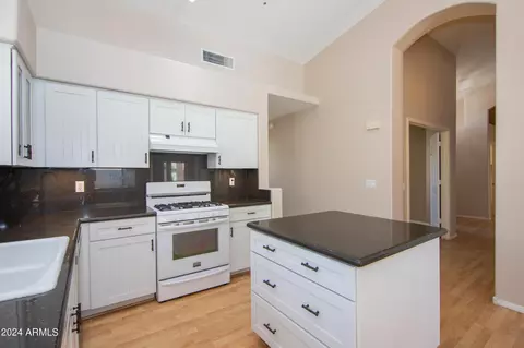 4609 E Rowel Rd, Phoenix, AZ 85050 photo 11
