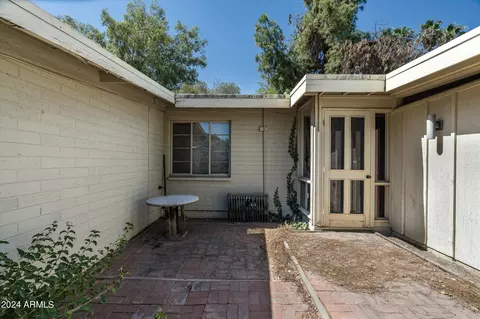 316 E Broadway Ln, Tempe, AZ 85282 photo 14