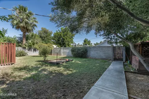 316 E Broadway Ln, Tempe, AZ 85282 photo 13