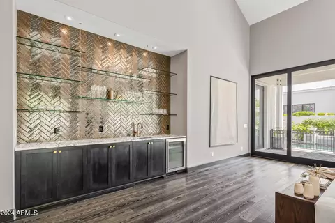 3723 E Sells Dr, Phoenix, AZ 85018 photo 6