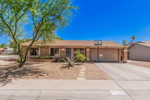 4067 E Aster Dr, Phoenix, AZ 85032 photo 2