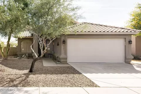 4761 E Goldfinch Gate Ln, Phoenix, AZ 85044