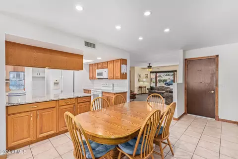 1910 E Des Moines St, Mesa, AZ 85203 photo 10