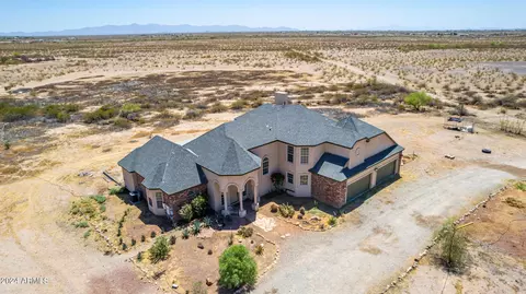 38218 W Camelback Rd, Tonopah, AZ 85354