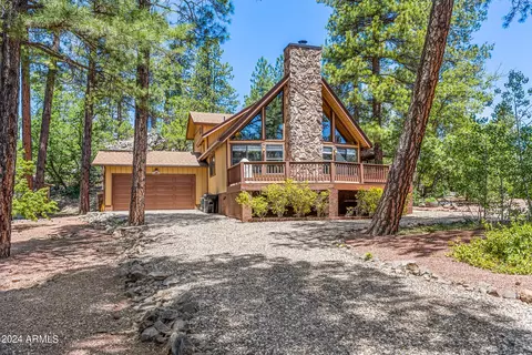 22 E Oak Dr, Munds Park, AZ 86017