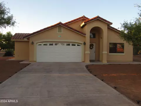 292 Valley View Dr, Rio Rico, AZ 85648