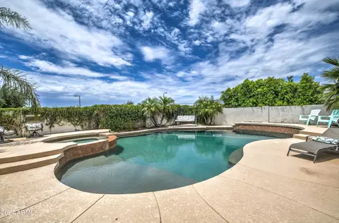 3799 E Indigo Bay Ct, Gilbert, AZ 85234 photo 2