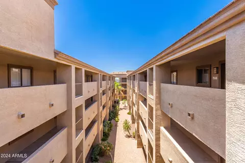 920 E Devonshire Ave #2004, Phoenix, AZ 85014 photo 3