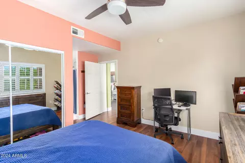 920 E Devonshire Ave #2004, Phoenix, AZ 85014 photo 17