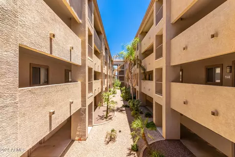 920 E Devonshire Ave #2004, Phoenix, AZ 85014