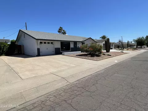 8022 E Palm Ln, Scottsdale, AZ 85257