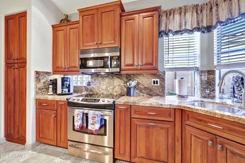 914 E Goldenrod St, Phoenix, AZ 85048 photo 17