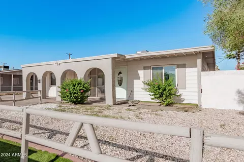 1813 N 38th Dr, Phoenix, AZ 85009 photo 6