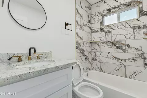 1813 N 38th Dr, Phoenix, AZ 85009 photo 23