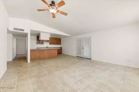 4043 Eugie Ave, Phoenix, AZ 85032 photo 5