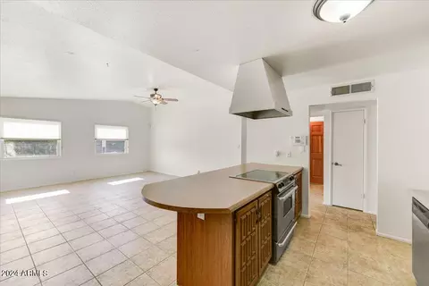 4043 Eugie Ave, Phoenix, AZ 85032 photo 8