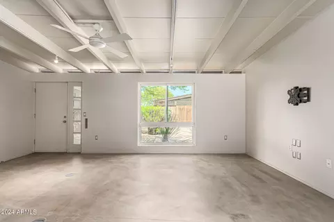 1018 E Palo Verde Dr, Phoenix, AZ 85014 photo 2