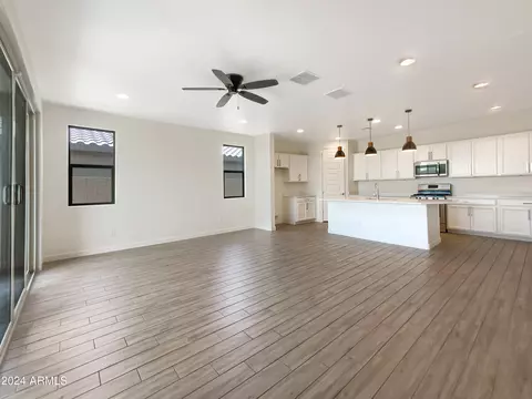3031 E 27th Ave, Apache Junction, AZ 85119 photo 3