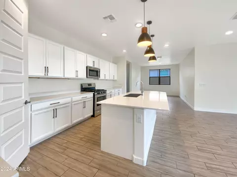 3031 E 27th Ave, Apache Junction, AZ 85119 photo 6