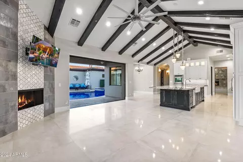 8535 E Regina Cir, Mesa, AZ 85207 photo 16