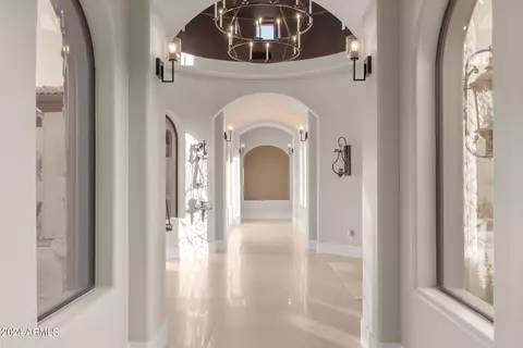 8535 E Regina Cir, Mesa, AZ 85207 photo 5