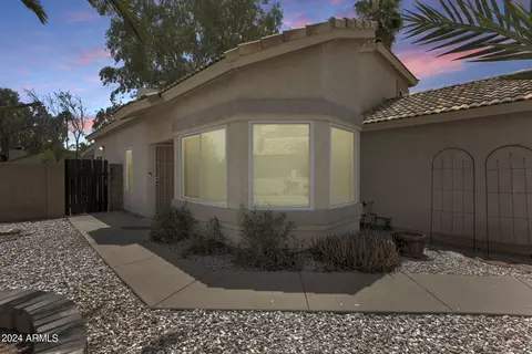 3035 E Topeka Dr, Phoenix, AZ 85050 photo 8