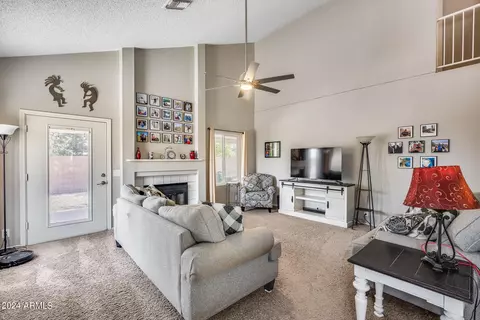 3035 E Topeka Dr, Phoenix, AZ 85050 photo 12