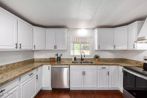 655 S 97th Pl, Mesa, AZ 85208 photo 6