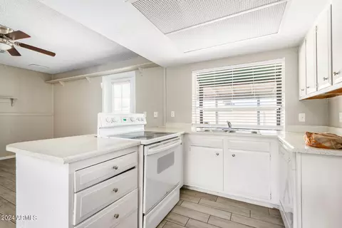 4438 E Wayland Rd, Phoenix, AZ 85040 photo 11