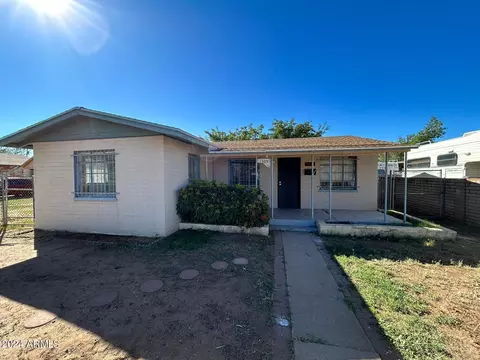 1305 E 14th St, Douglas, AZ 85607