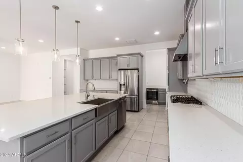 10040 E Satellite Dr, Mesa, AZ 85212 photo 12
