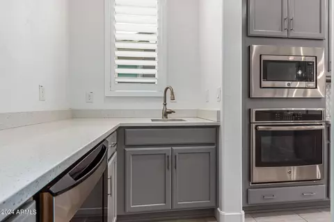 10040 E Satellite Dr, Mesa, AZ 85212 photo 14