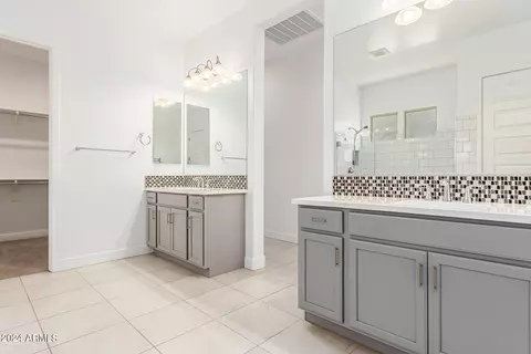 10040 E Satellite Dr, Mesa, AZ 85212 photo 20
