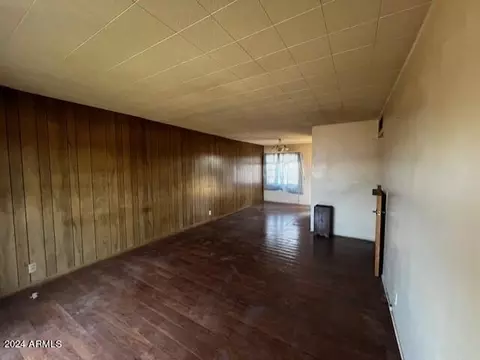 849 W Mitchell Dr, Phoenix, AZ 85013 photo 3