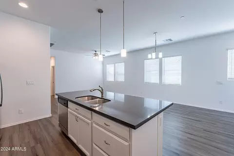 14870 W Encanto Blvd #2093, Goodyear, AZ 85395