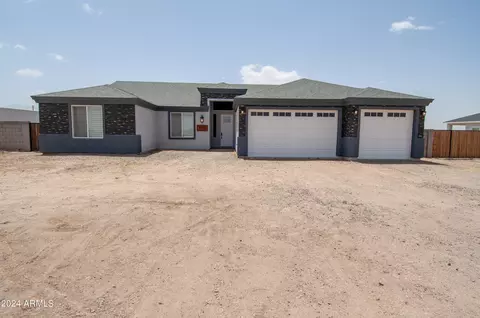 1172 S Main St, Pima, AZ 85543