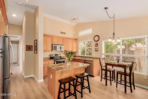3326 E Marco Polo Rd, Phoenix, AZ 85050 photo 17