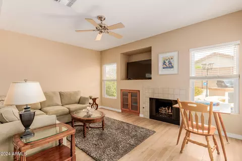 3326 E Marco Polo Rd, Phoenix, AZ 85050 photo 12