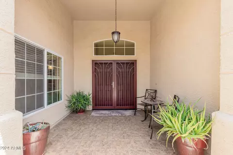 3326 E Marco Polo Rd, Phoenix, AZ 85050 photo 4