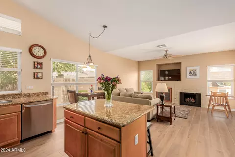 3326 E Marco Polo Rd, Phoenix, AZ 85050 photo 16