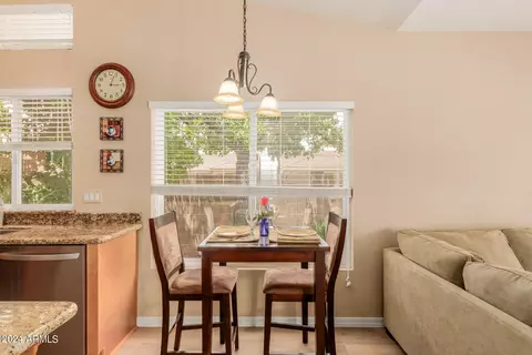 3326 E Marco Polo Rd, Phoenix, AZ 85050 photo 15