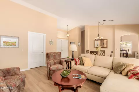 3326 E Marco Polo Rd, Phoenix, AZ 85050 photo 7
